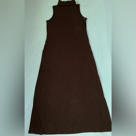 WHO WHAT WEAR rib knit turtleneck sleeveless midi black side slit NEW size S - Picture 3 of 10